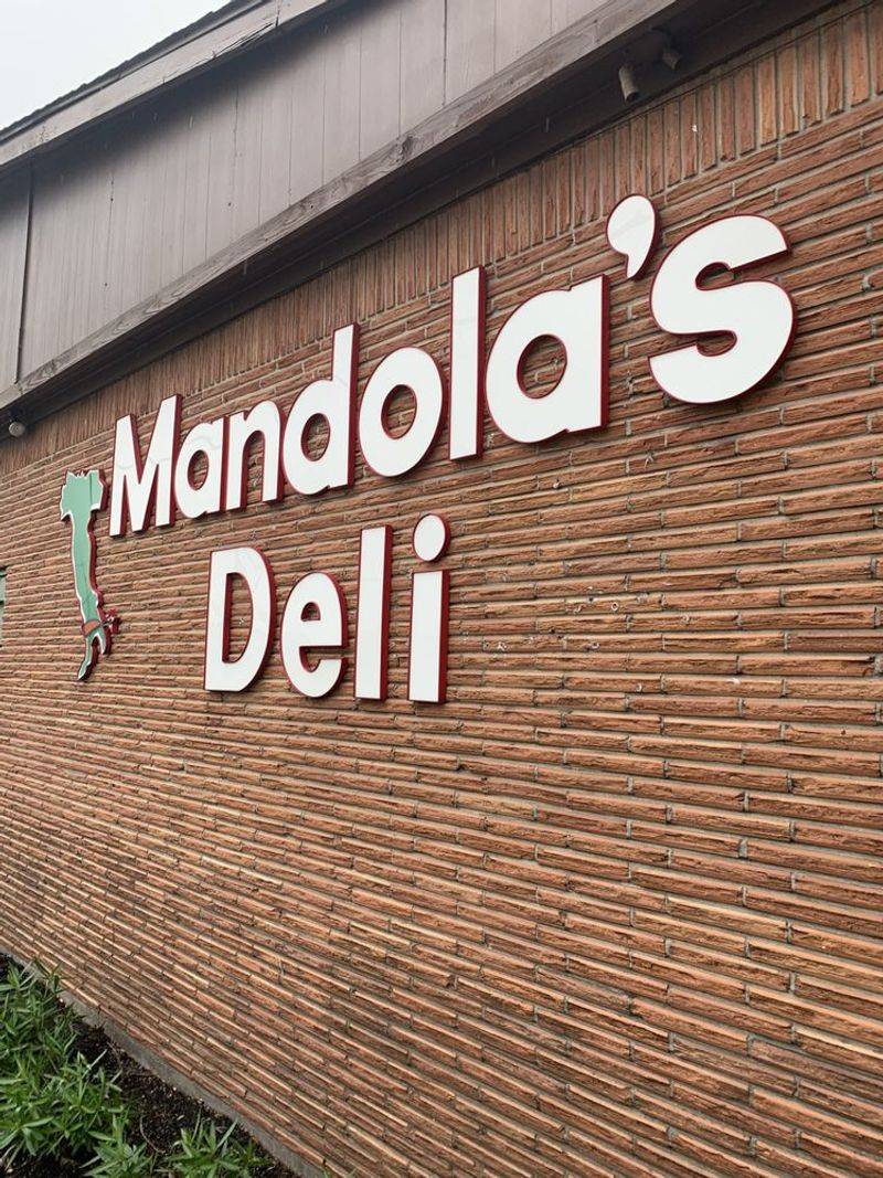 Mandola's Deli (Houston)