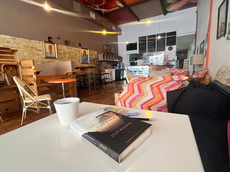 Atmosphere That Nails the French Caf&eacute; Vibe