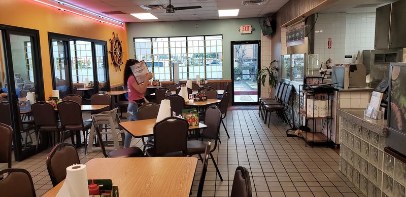 No-Frills Atmosphere That Keeps the Focus on Food