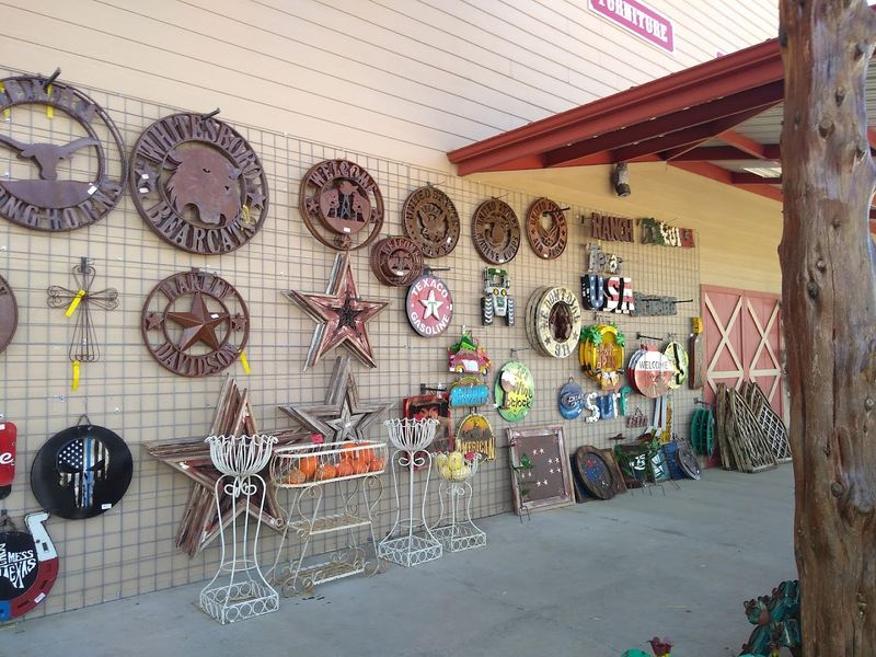 Fencing Materials And Pasture Equipment