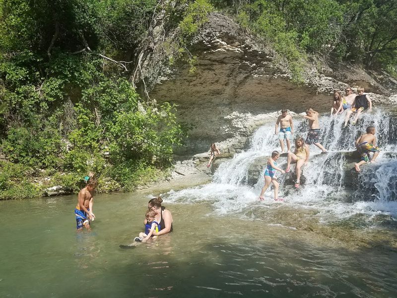 Basic Facilities That Get The Job Done