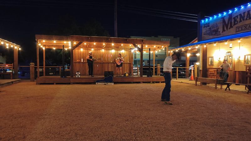 Live Music and Entertainment That Brings Energy