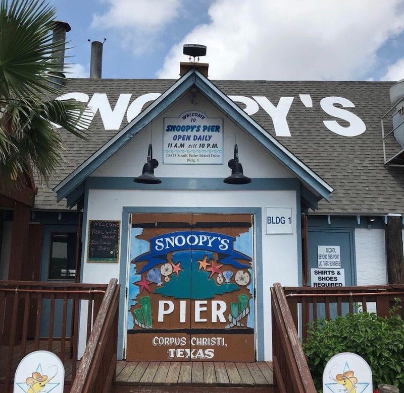 Snoopy's Pier (Corpus Christi)