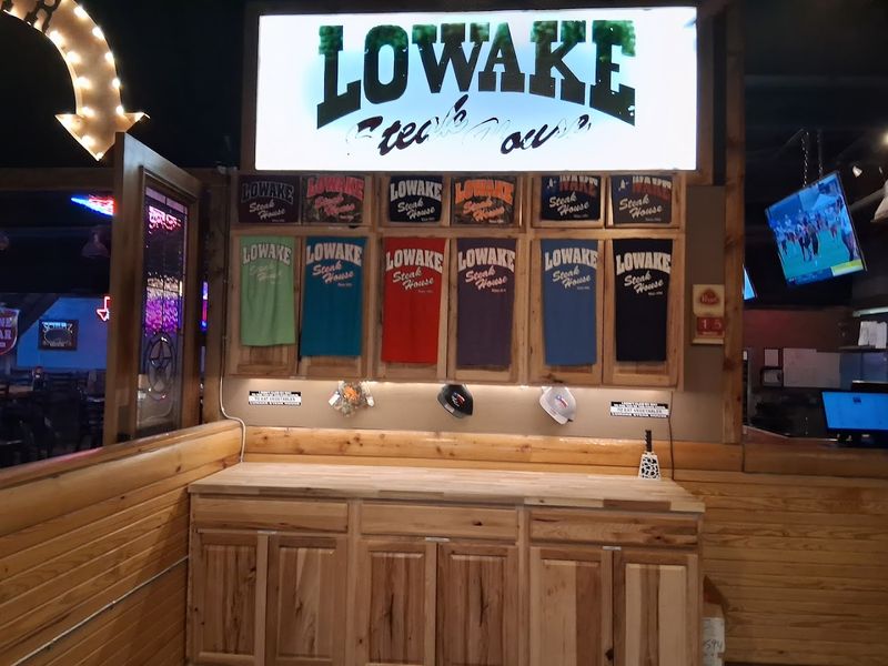 Lowake Steak House (Rowena)