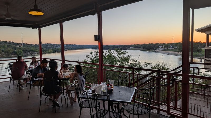 River City Grille (Marble Falls)