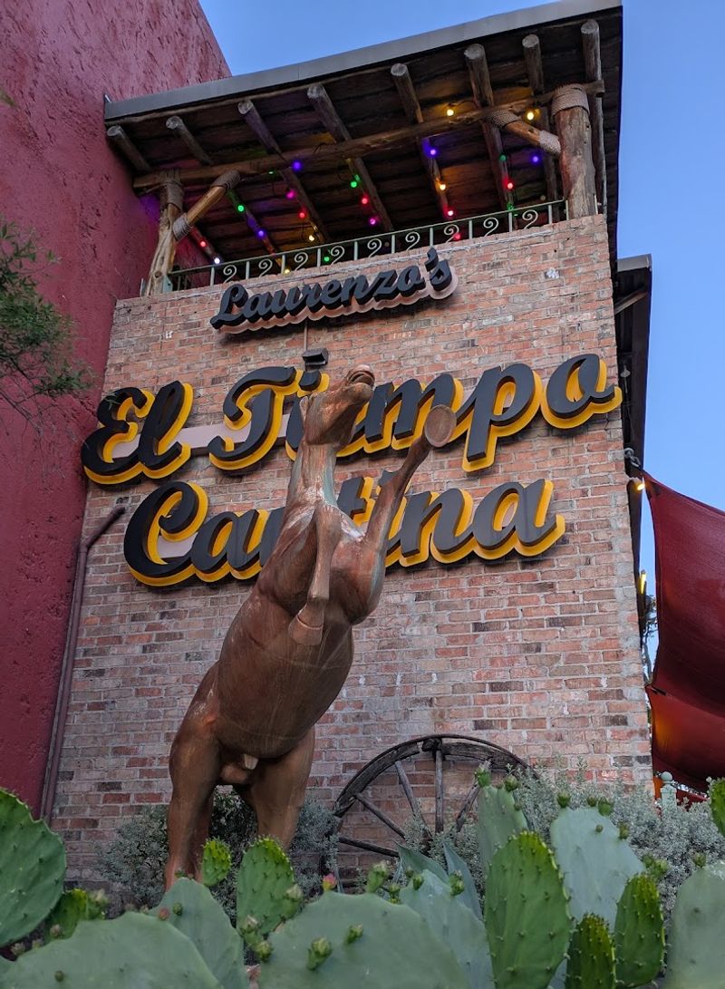 El Tiempo Cantina (Houston)