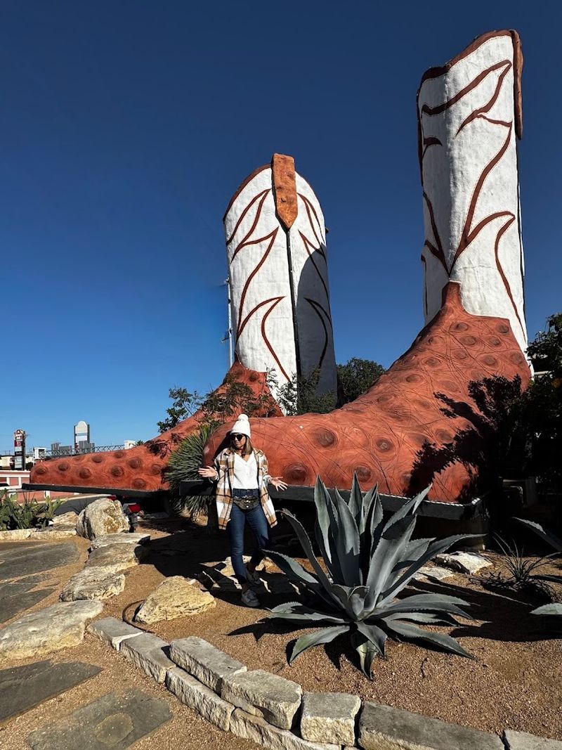 World's Largest Cowboy Boots (San Antonio)
