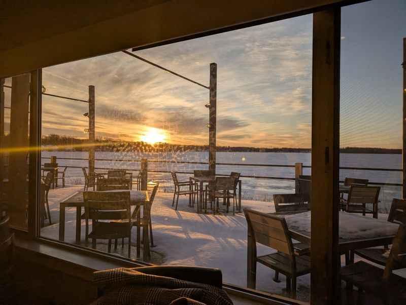 The Cove Lakeside Bistro (Austin)
