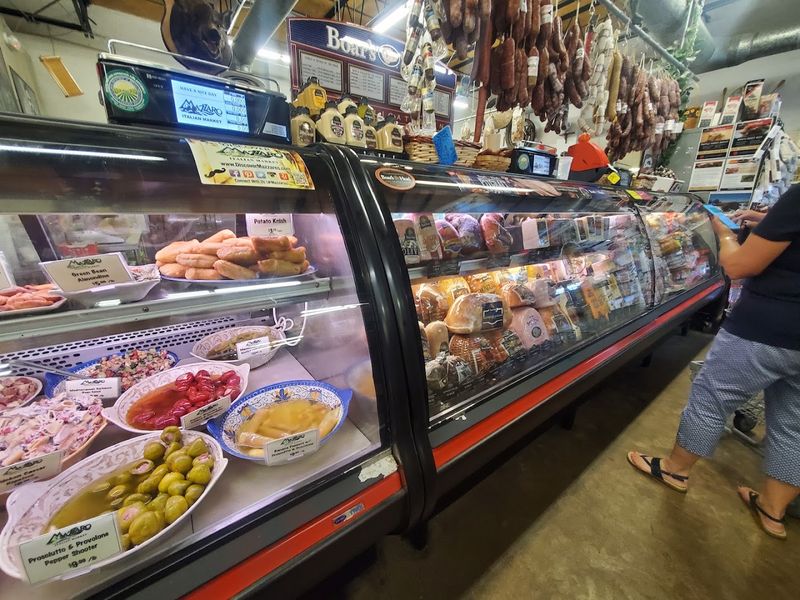Mazzaro's Italian Market (St. Petersburg)
