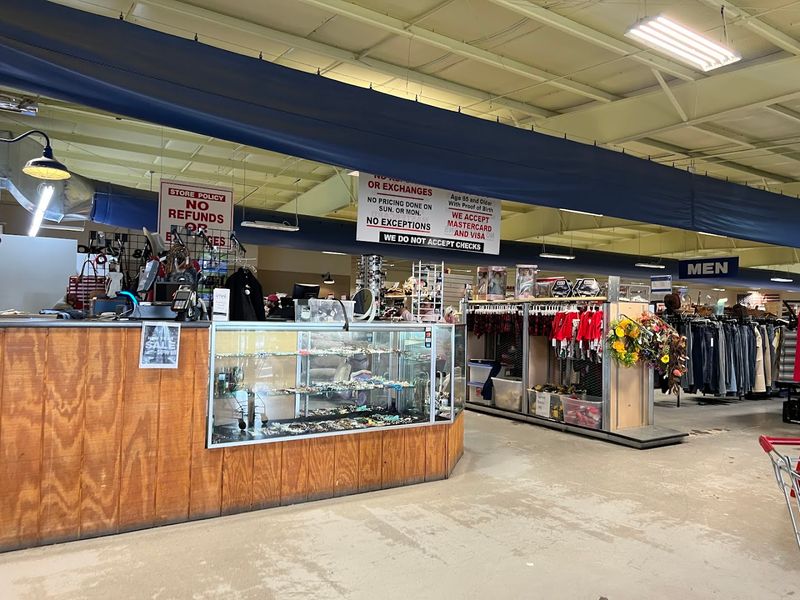 Southern Thrift On Metroplex Drive