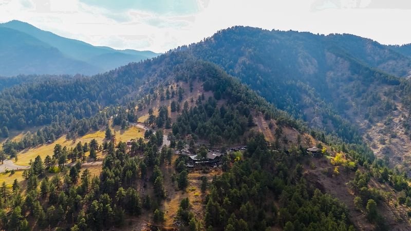 Planning Your Visit: Hours, Reservations, And Timing