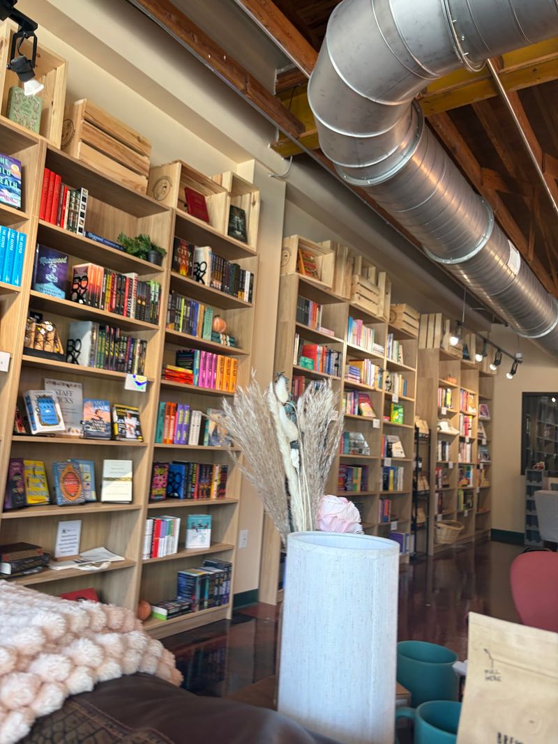 Shelves Worth Browsing