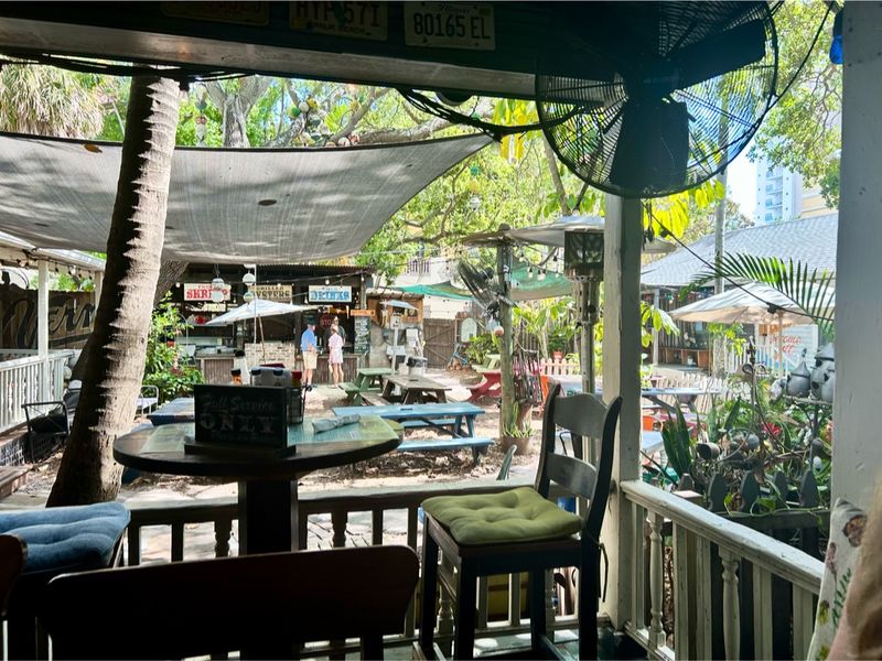 Owen's Fish Camp – Sarasota, FL