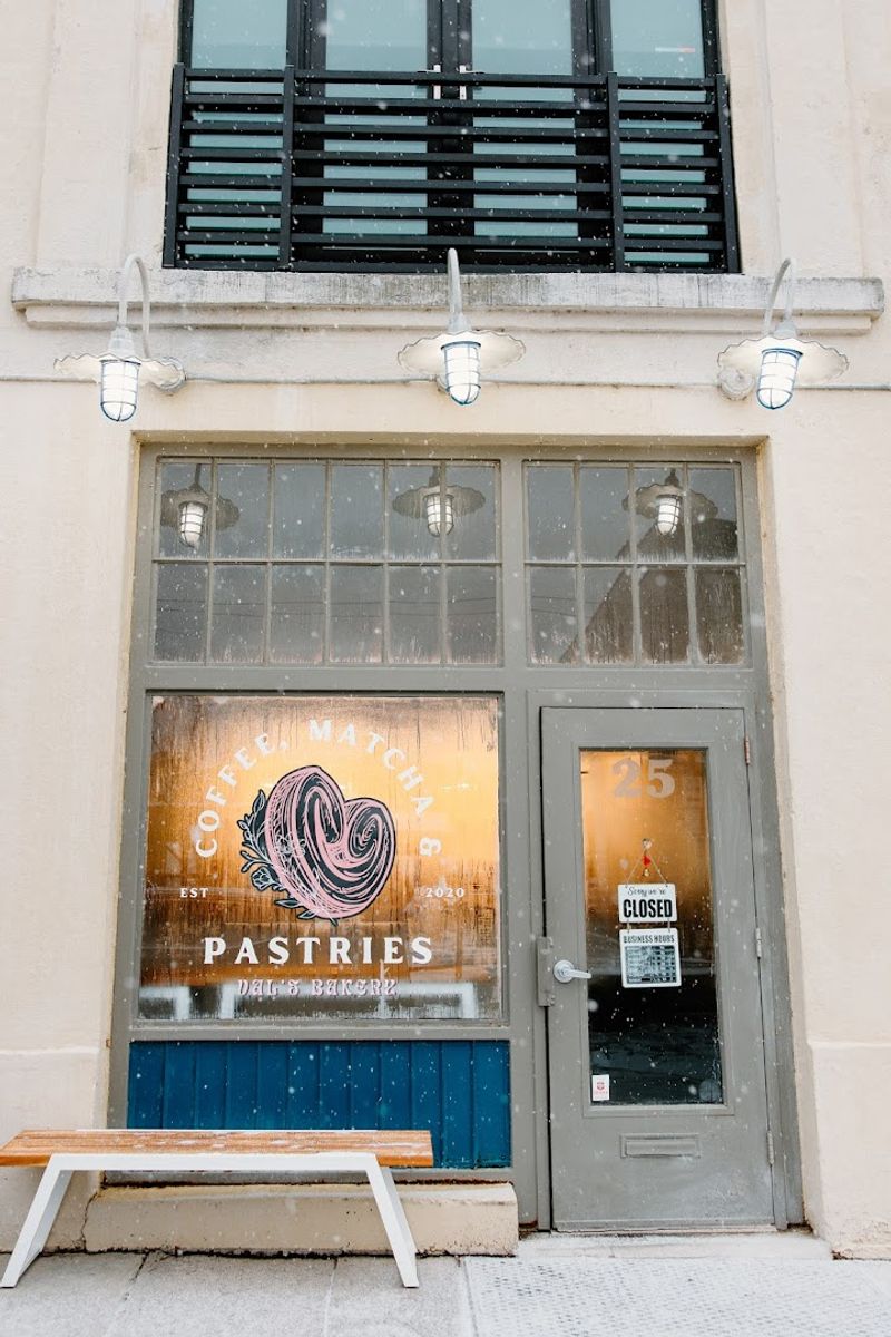 Val’s Bakery, Dayton