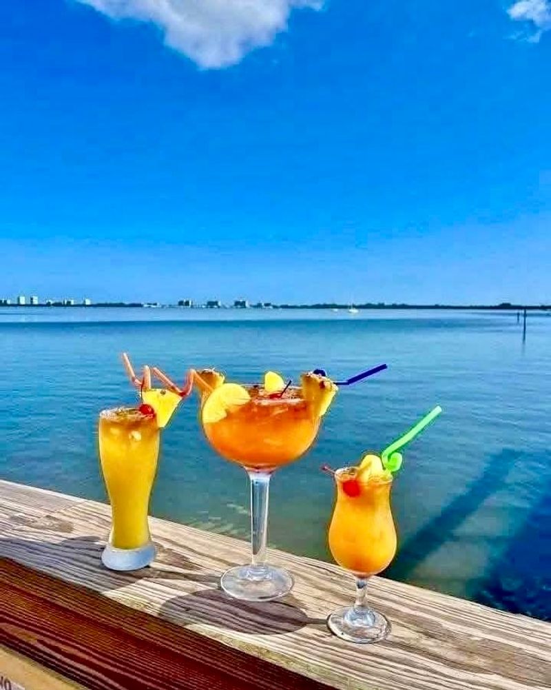 Drinks, Specials, And Timing