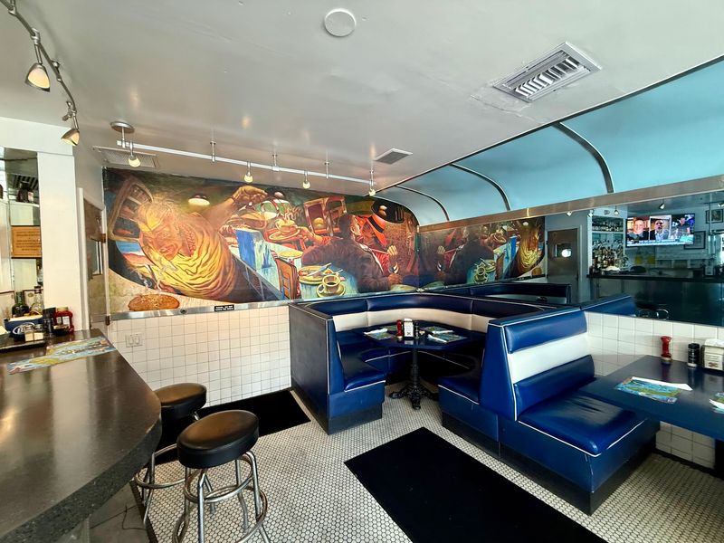 The Retro Diner Atmosphere That Completes the Experience