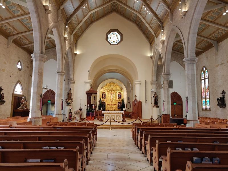Active Worship Space With Bilingual Services