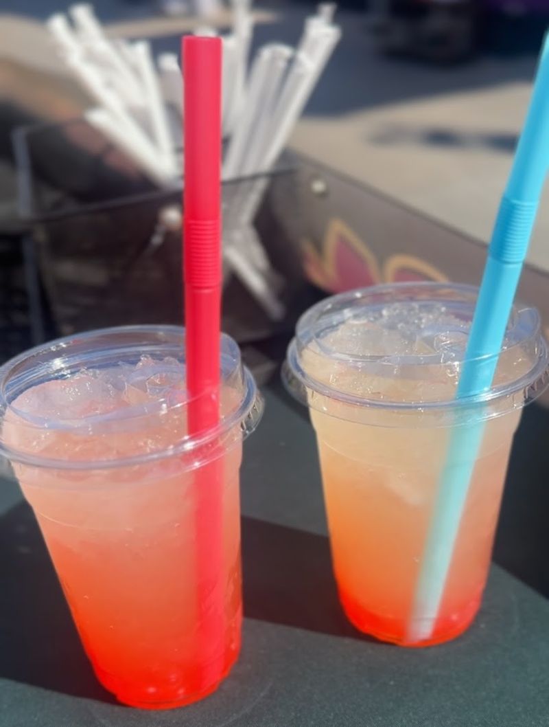 The Lemonade Couple (Seffner)