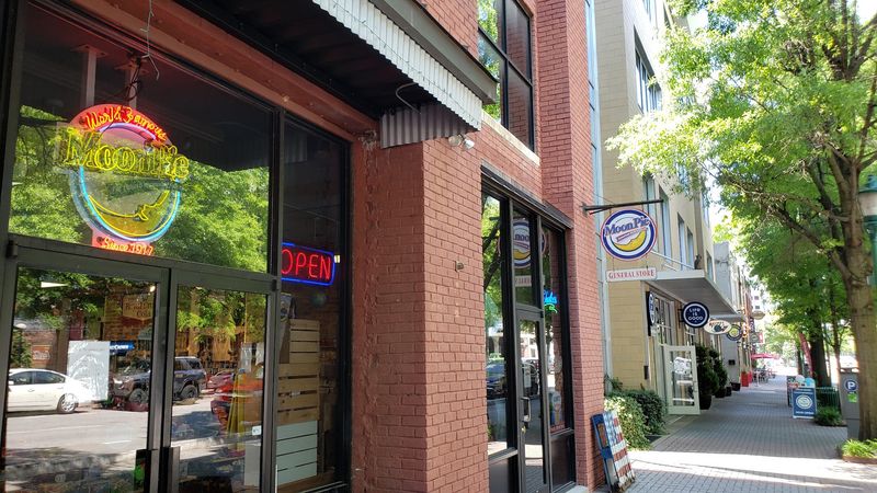 MoonPie General Store – Chattanooga