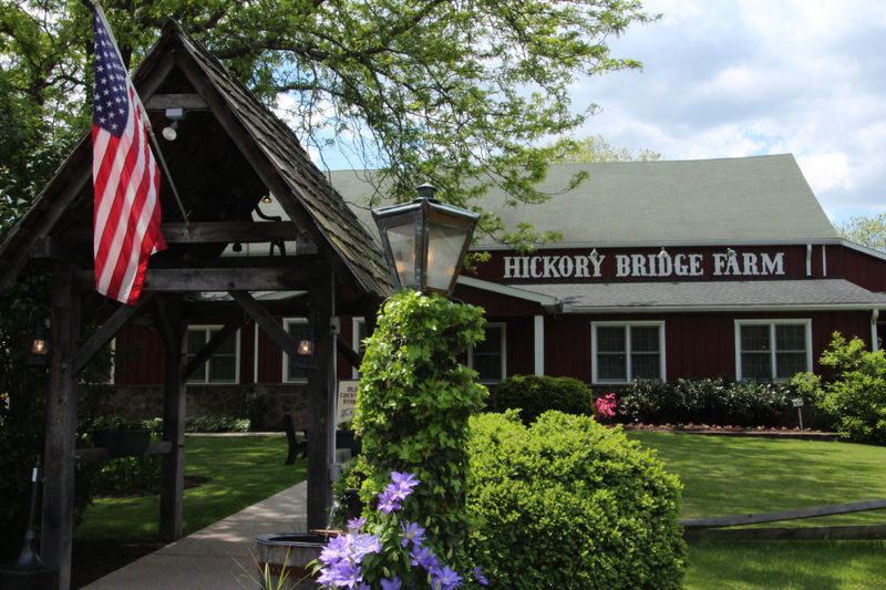 Hickory Bridge Farm Country Store (Orrtanna)