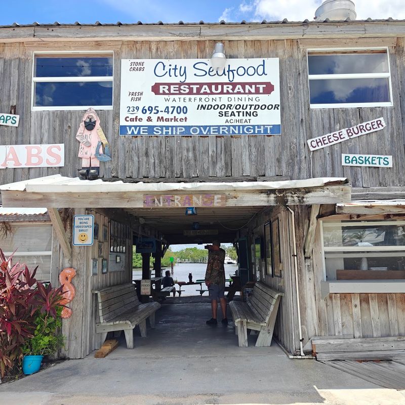 City Seafood (Everglades City)