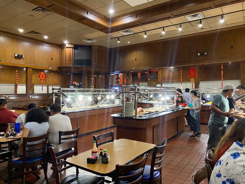 Family-Friendly Atmosphere Without the Fuss