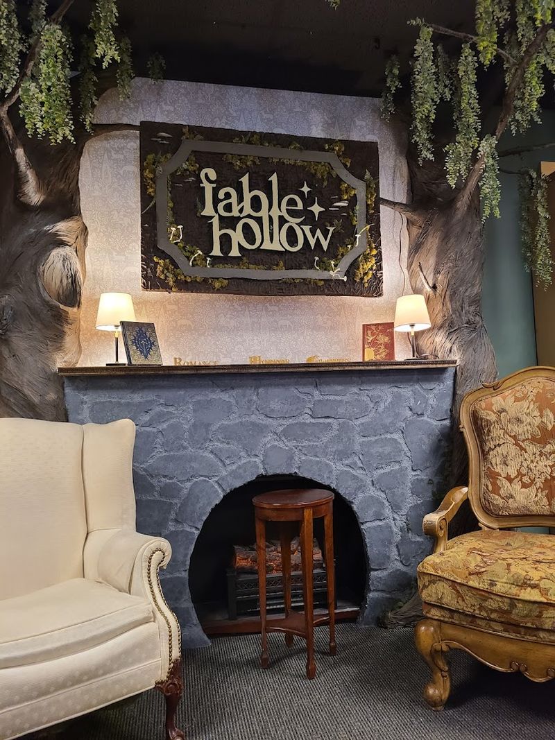 Fable Hollow Coffee & Bookshoppe &mdash; Knoxville