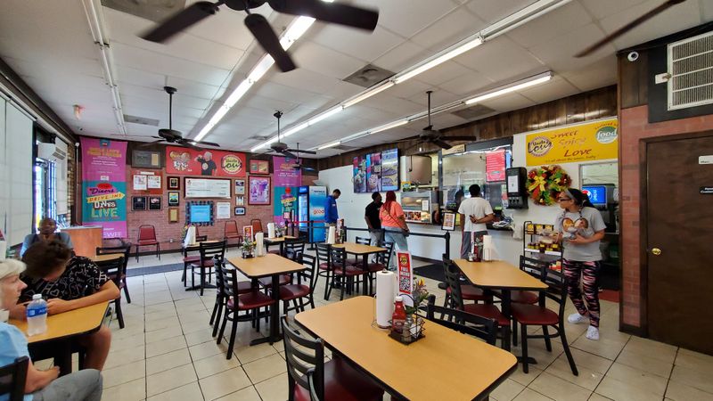 What Locals Say: The Good And The Gritty