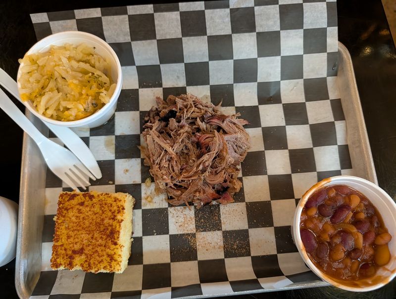 Frostproof BBQ Company (Frostproof)