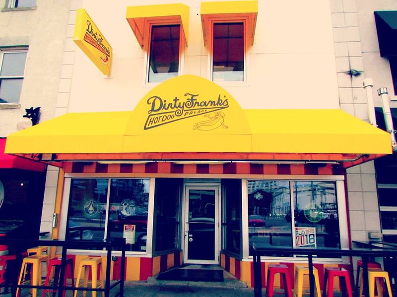 Dirty Frank’s Hot Dog Palace, Columbus