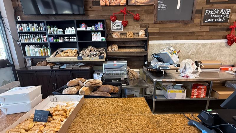 Fresh Bakery Bread That Customers Drive Miles For
