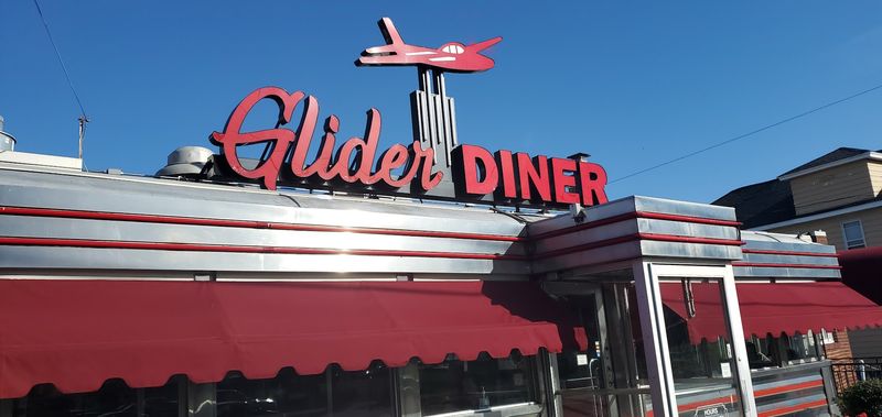 The Glider Diner
