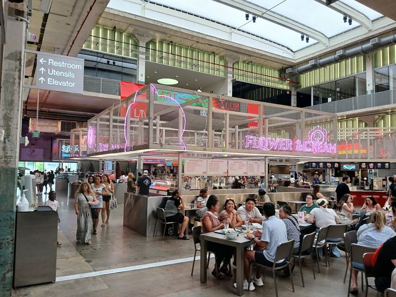 Multiple Cuisine Options in One Space