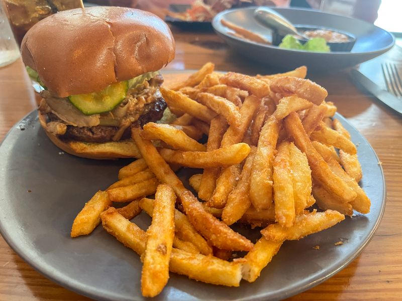 Burgers, Sliders, and That Perfect Fry