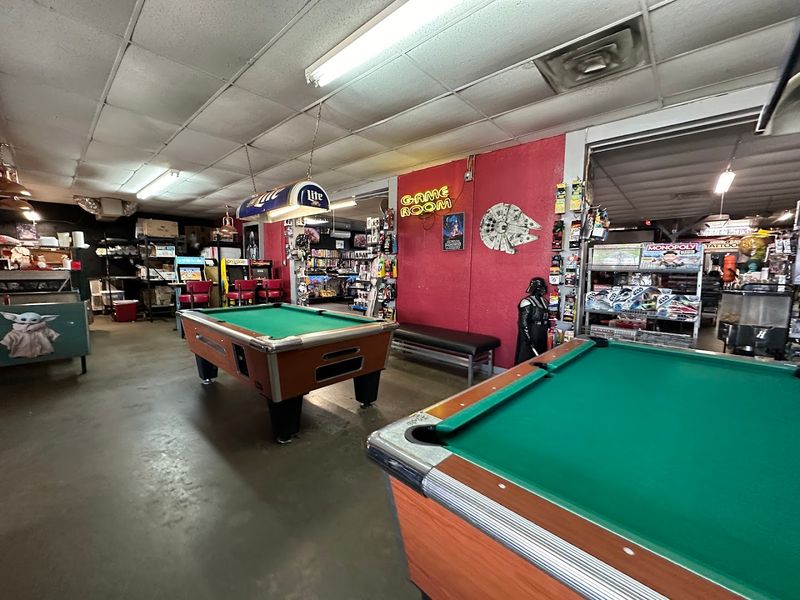 Free Arcade Games and Pool Tables