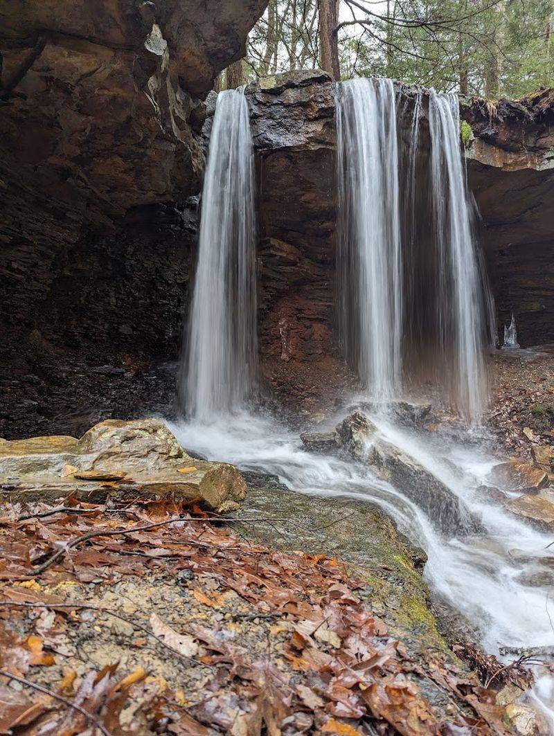 Adams Falls, Linn Run State Park