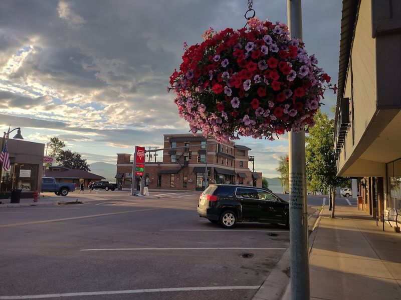 A Small-Town Pace That Actually Feels Like Freedom