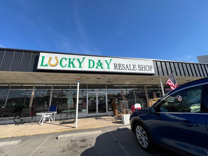 This Knoxville Resale Shop Is a Dream Come True for Bargain Hunters