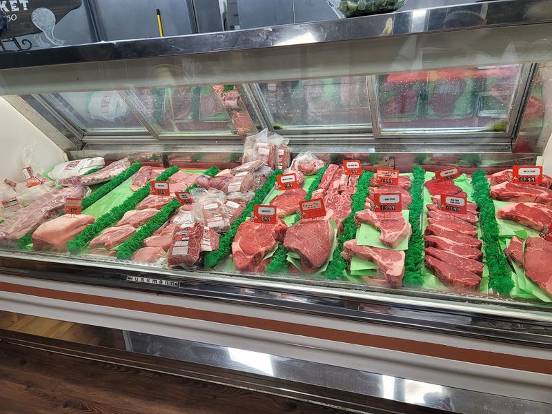Steaks Cut Exactly How You Like Them
