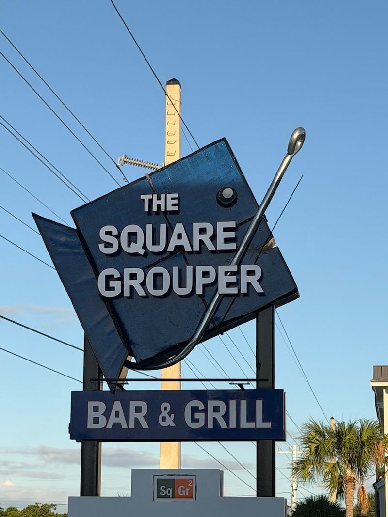 Square Grouper Bar & Grill – Cudjoe Key