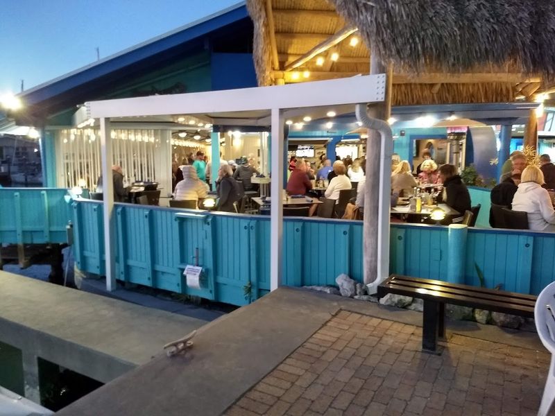 Dockside Waterfront Grill (Venice)