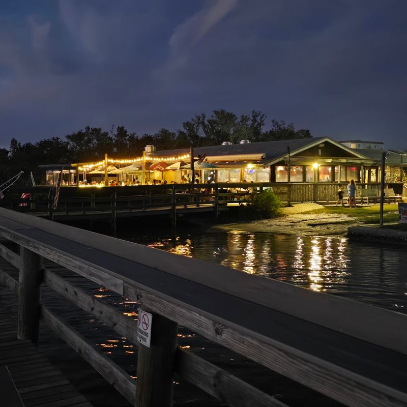 JB's Fish Camp: Lagoon Views in New Smyrna Beach