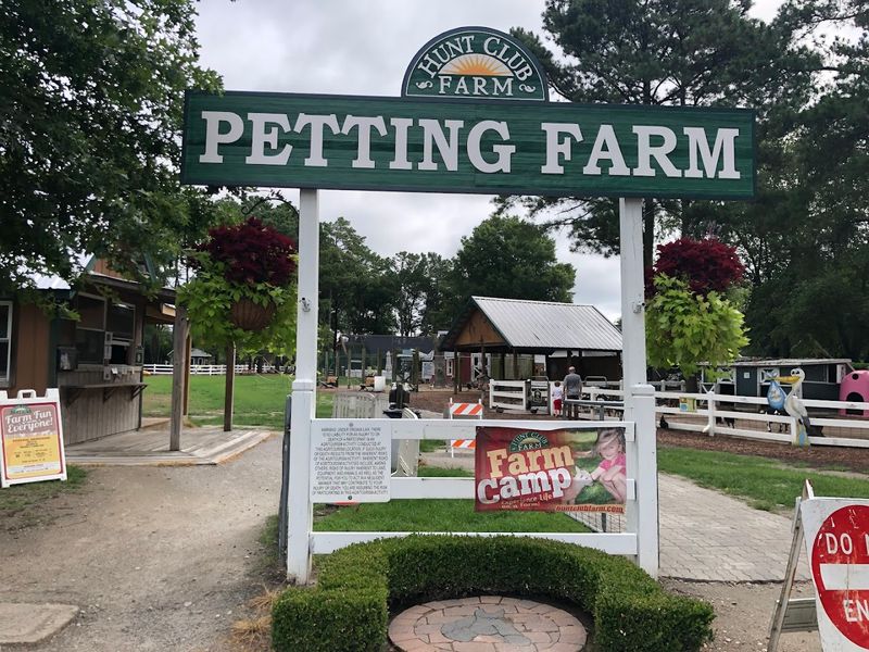 Planning Your Visit: Hours, Tickets, Parties