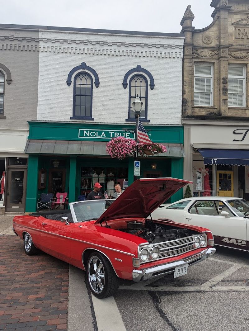 Farmers Market and Local Produce