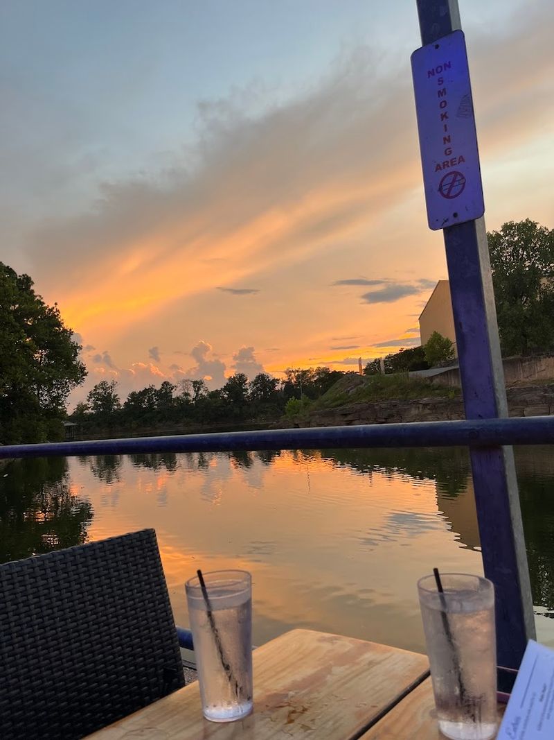 A hidden waterfront setting that feels like a getaway