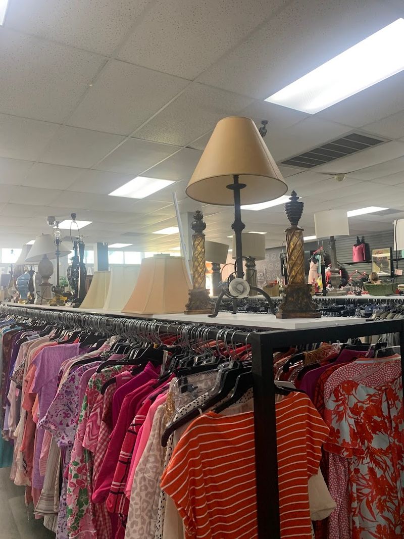 Bloom Again Thrift Store (Tampa)