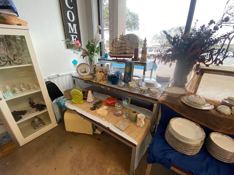 Kitchen Essentials and Housewares