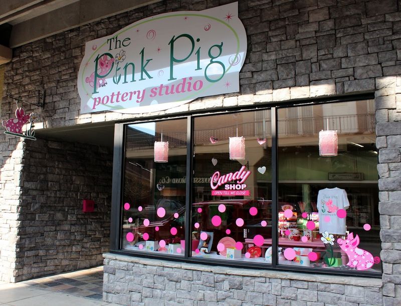 Pink Pig Pottery Studio Is the Kind of Place That Leaves You Inspired