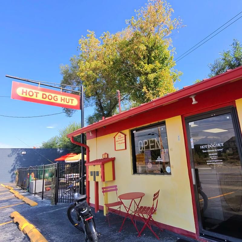 There's a Reason Hot Dog Hut Downtown Has So Many Loyal Fans