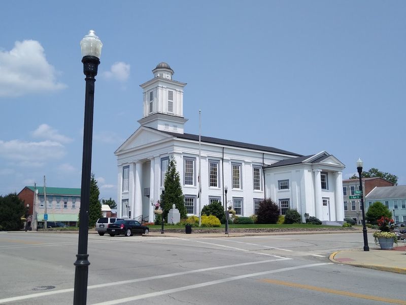 Courthouse Square and Local Businesses